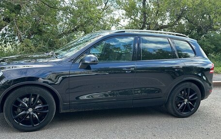 Volkswagen Touareg III, 2011 год, 2 000 000 рублей, 6 фотография