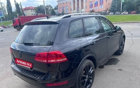 Volkswagen Touareg III, 2011 год, 2 000 000 рублей, 8 фотография