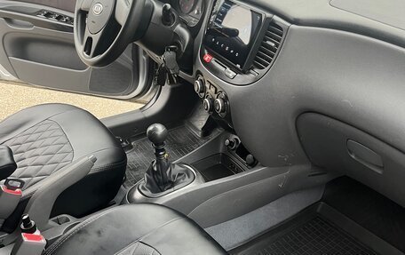 KIA Rio II, 2010 год, 640 000 рублей, 11 фотография