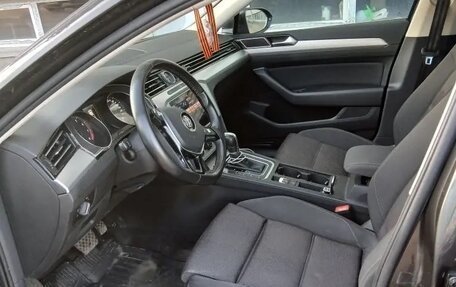 Volkswagen Passat B8 рестайлинг, 2019 год, 2 450 000 рублей, 7 фотография