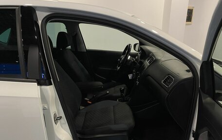 Volkswagen Polo VI (EU Market), 2020 год, 1 345 000 рублей, 29 фотография