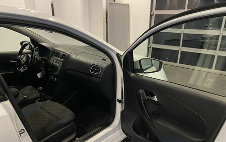 Volkswagen Polo VI (EU Market), 2020 год, 1 345 000 рублей, 27 фотография