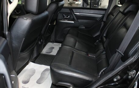 Mitsubishi Pajero IV, 2013 год, 2 500 000 рублей, 14 фотография