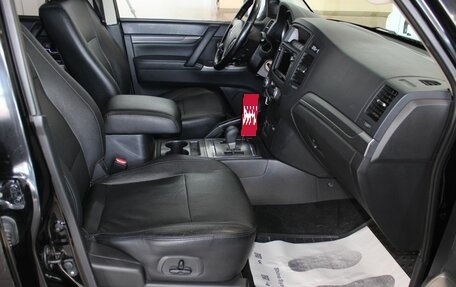 Mitsubishi Pajero IV, 2013 год, 2 500 000 рублей, 10 фотография