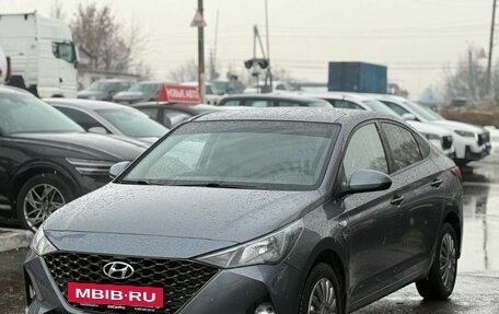 Hyundai Solaris II рестайлинг, 2021 год, 1 450 000 рублей, 4 фотография