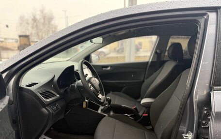 Hyundai Solaris II рестайлинг, 2021 год, 1 450 000 рублей, 17 фотография