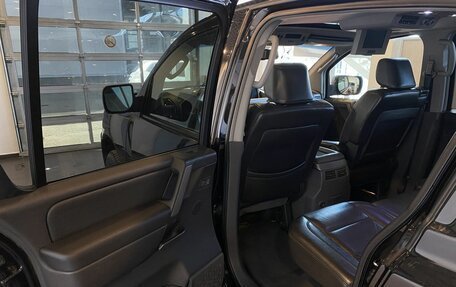 Nissan Armada II, 2005 год, 1 057 000 рублей, 23 фотография