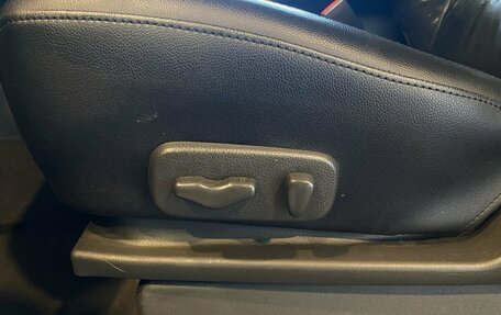 Nissan Armada II, 2005 год, 1 057 000 рублей, 34 фотография