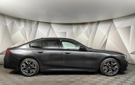 BMW 5 серия, 2024 год, 7 000 000 рублей, 19 фотография