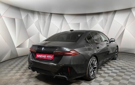 BMW 5 серия, 2024 год, 7 000 000 рублей, 15 фотография