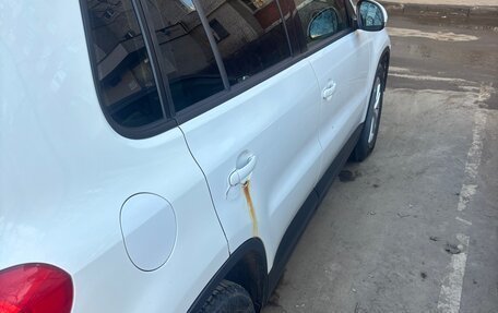 Volkswagen Tiguan I, 2012 год, 990 000 рублей, 4 фотография