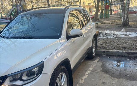 Volkswagen Tiguan I, 2012 год, 990 000 рублей, 2 фотография
