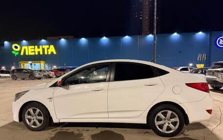 Hyundai Solaris II рестайлинг, 2015 год, 720 000 рублей, 5 фотография