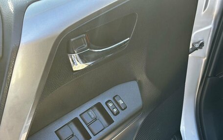 Toyota RAV4, 2018 год, 2 260 000 рублей, 17 фотография