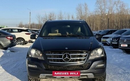 Mercedes-Benz M-Класс, 2011 год, 1 960 000 рублей, 2 фотография