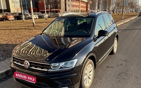 Volkswagen Tiguan II, 2017 год, 1 900 000 рублей, 2 фотография