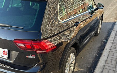 Volkswagen Tiguan II, 2017 год, 1 900 000 рублей, 6 фотография