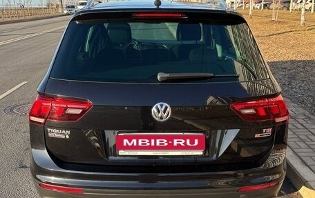 Volkswagen Tiguan II, 2017 год, 1 900 000 рублей, 5 фотография