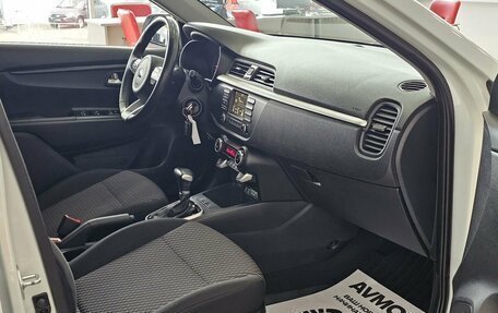 KIA Rio IV, 2018 год, 1 845 000 рублей, 17 фотография