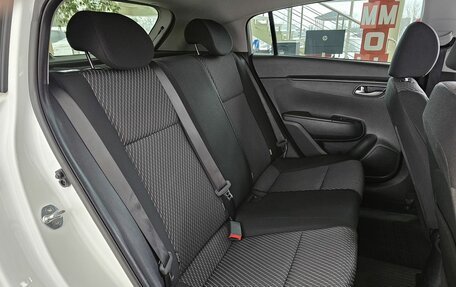 KIA Rio IV, 2018 год, 1 845 000 рублей, 16 фотография