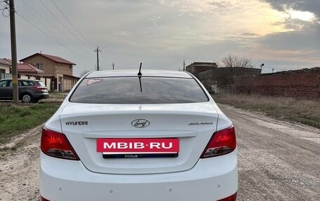 Hyundai Solaris II рестайлинг, 2014 год, 690 000 рублей, 4 фотография