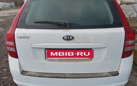 KIA cee'd I рестайлинг, 2008 год, 700 000 рублей, 3 фотография