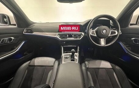 BMW 3 серия, 2022 год, 2 985 000 рублей, 10 фотография