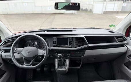 Volkswagen Transporter T6 рестайлинг, 2021 год, 2 410 000 рублей, 8 фотография