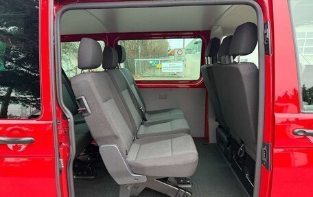 Volkswagen Transporter T6 рестайлинг, 2021 год, 2 410 000 рублей, 12 фотография