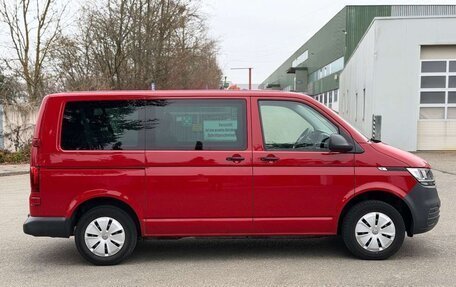 Volkswagen Transporter T6 рестайлинг, 2021 год, 2 410 000 рублей, 6 фотография