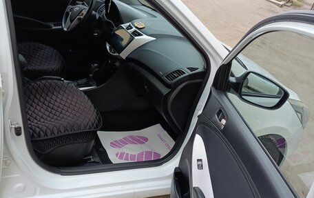 Hyundai Solaris II рестайлинг, 2015 год, 1 280 000 рублей, 8 фотография