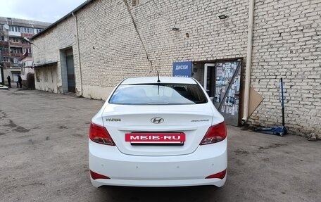 Hyundai Solaris II рестайлинг, 2015 год, 1 280 000 рублей, 3 фотография