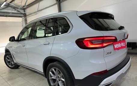 BMW X5, 2021 год, 6 900 000 рублей, 2 фотография