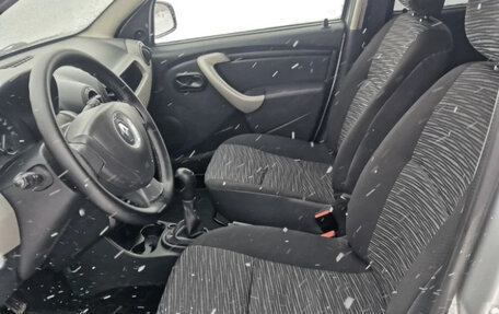 Renault Sandero I, 2014 год, 530 000 рублей, 23 фотография