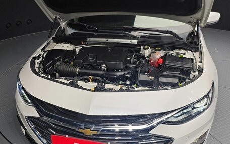 Chevrolet Malibu IX, 2022 год, 1 780 000 рублей, 6 фотография