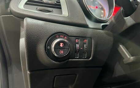 Opel Astra J, 2012 год, 949 900 рублей, 17 фотография