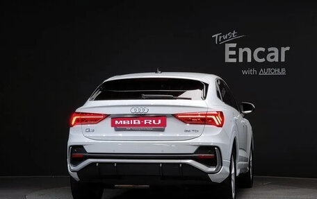 Audi Q3 Sportback, 2023 год, 2 500 000 рублей, 4 фотография