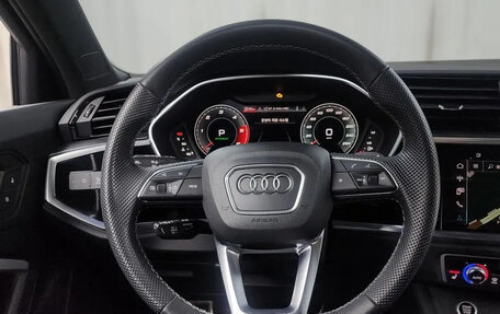 Audi Q3 Sportback, 2023 год, 2 500 000 рублей, 13 фотография