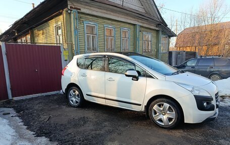 Peugeot 3008 I рестайлинг, 2012 год, 800 000 рублей, 2 фотография