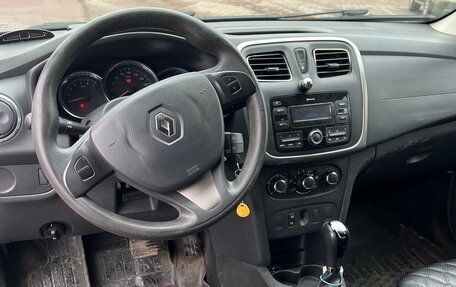 Renault Logan II, 2017 год, 750 000 рублей, 8 фотография