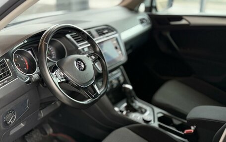 Volkswagen Tiguan II, 2020 год, 2 690 000 рублей, 10 фотография