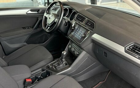 Volkswagen Tiguan II, 2020 год, 2 690 000 рублей, 24 фотография