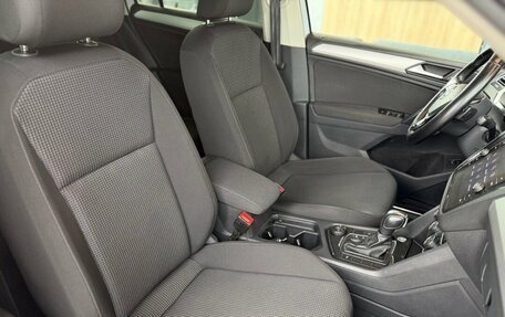 Volkswagen Tiguan II, 2020 год, 2 690 000 рублей, 25 фотография