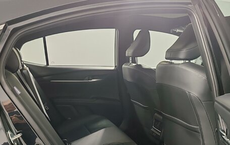 Toyota Camry, 2025 год, 4 890 000 рублей, 18 фотография