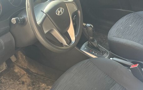 Hyundai Solaris II рестайлинг, 2014 год, 600 000 рублей, 12 фотография