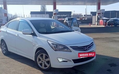 Hyundai Solaris II рестайлинг, 2016 год, 1 130 000 рублей, 3 фотография