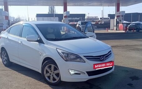 Hyundai Solaris II рестайлинг, 2016 год, 1 130 000 рублей, 2 фотография