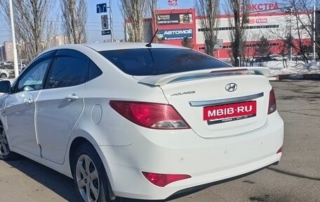 Hyundai Solaris II рестайлинг, 2016 год, 1 130 000 рублей, 5 фотография