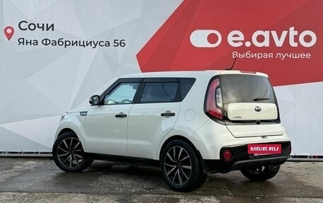 KIA Soul II рестайлинг, 2018 год, 1 670 000 рублей, 6 фотография