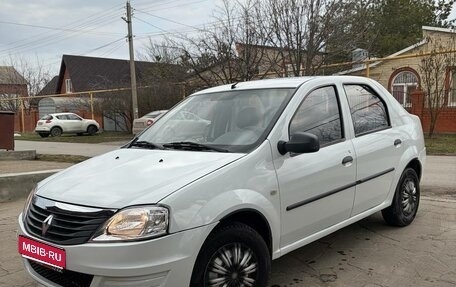 Renault Logan I, 2010 год, 385 000 рублей, 1 фотография